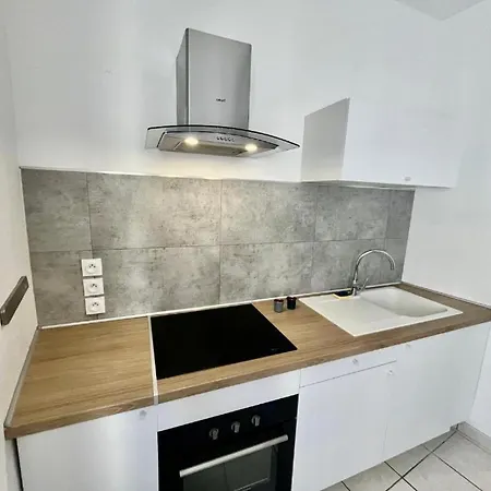 Blue Horizon Apartment